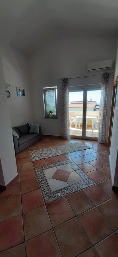 Villa Dobra Family Apartments Vir Exterior foto